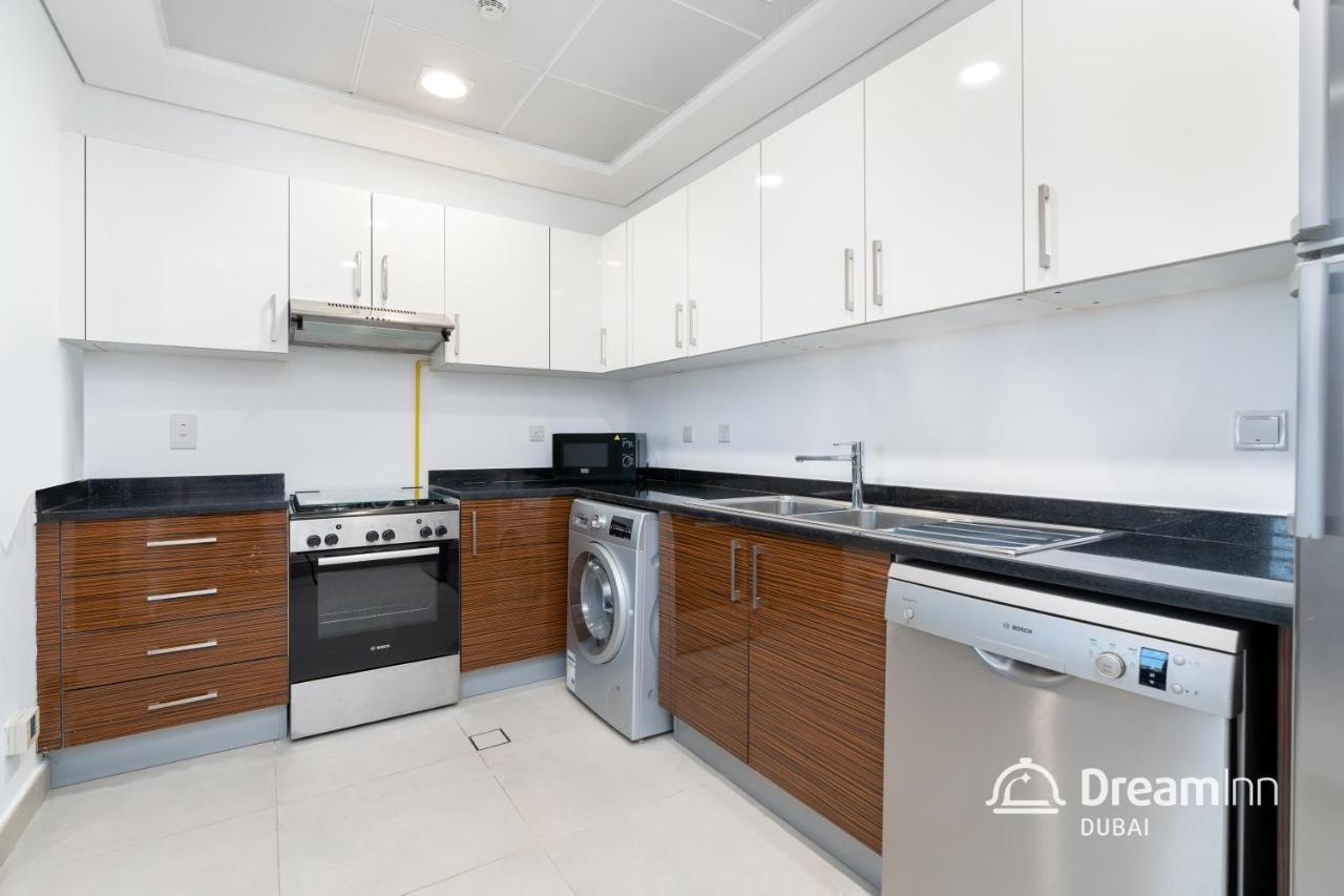 Dream Inn Apartments - Marina Arcade Tower Dubaj Zewnętrze zdjęcie