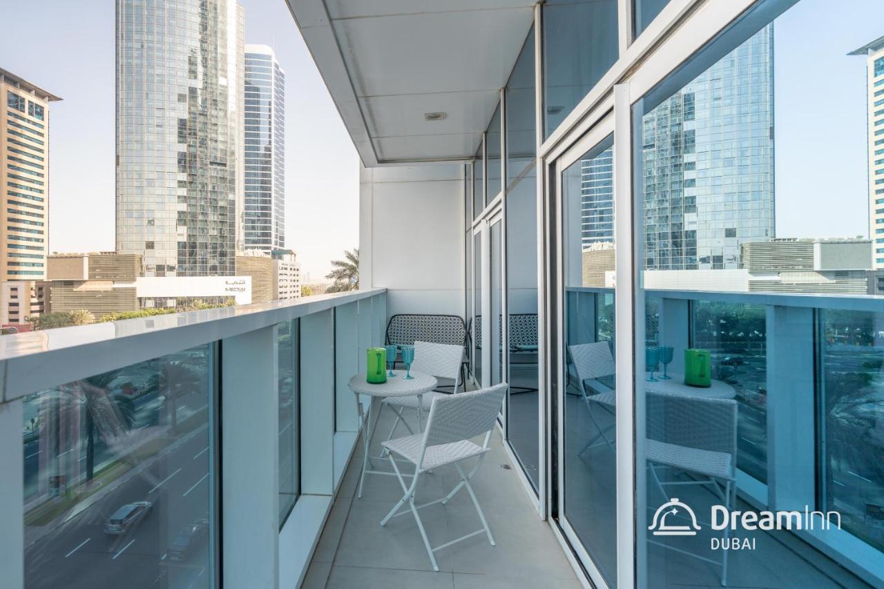 Dream Inn Apartments - Marina Arcade Tower Dubaj Zewnętrze zdjęcie